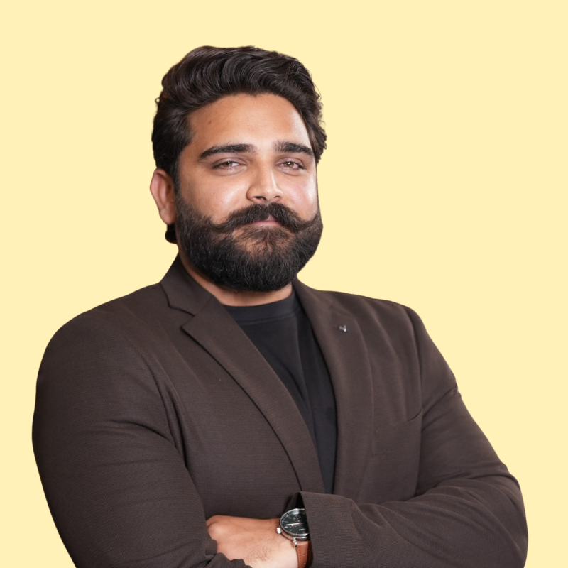 Pastel Ivory Minimal Professional LinkedIn Profile Picture